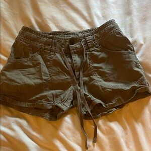 Patagonia Women's Olive Cargo Shorts